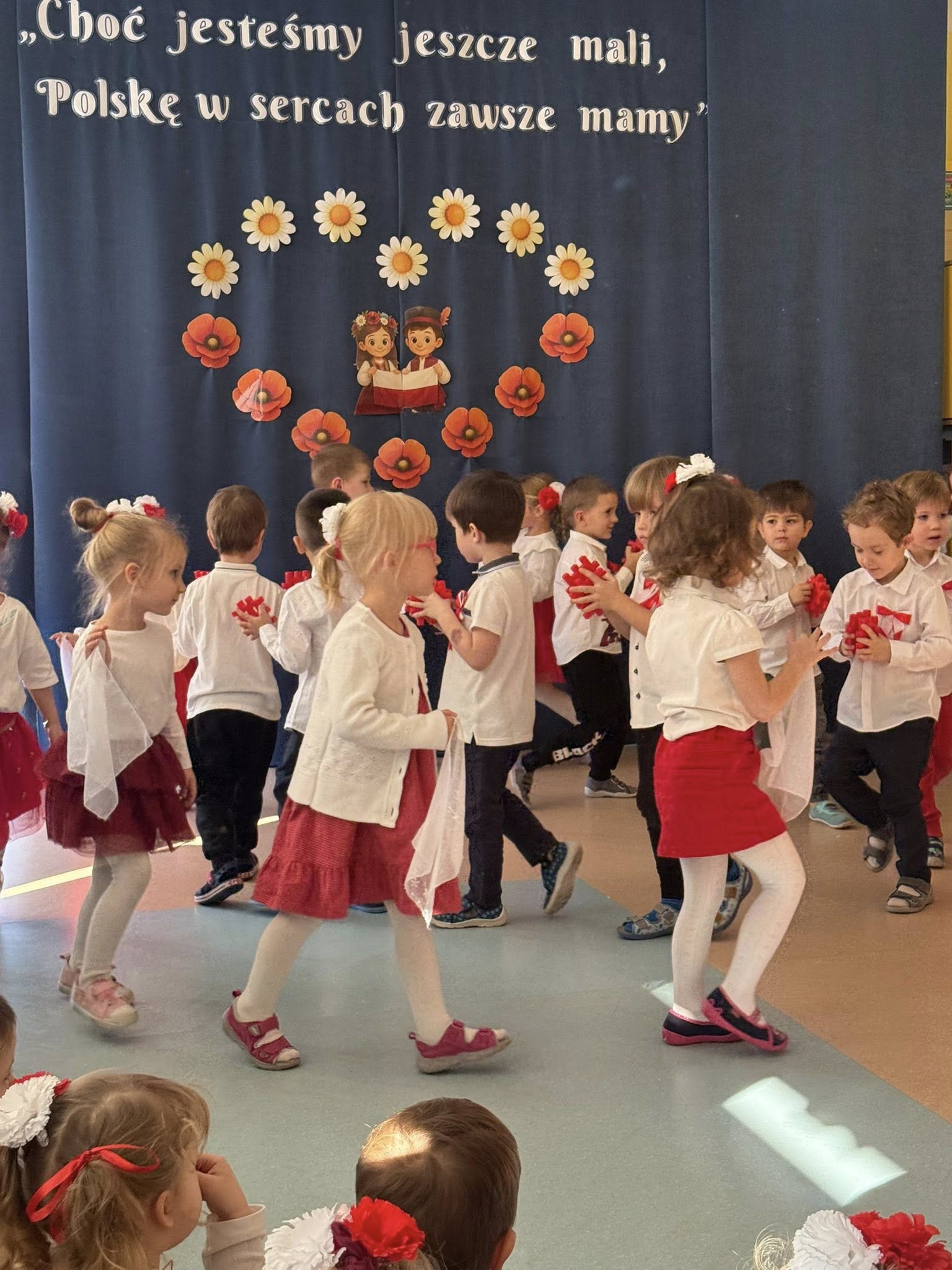 niepod4.jpg (318 KB)